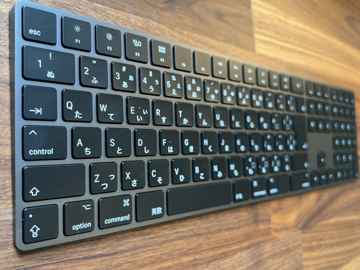 ほぼ新品 APPLE MAGIC KEYBOARD 3 JIS配列