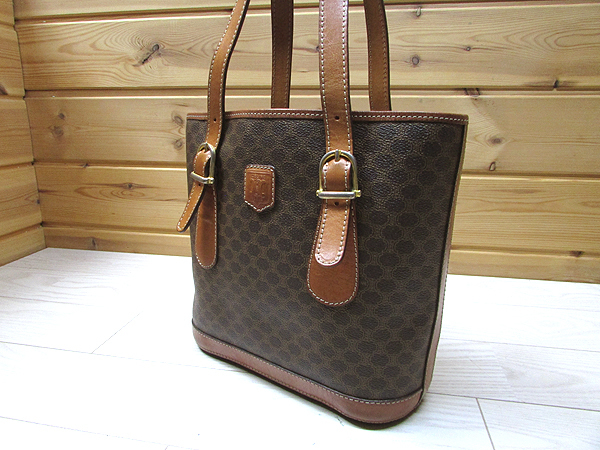 定番人気，人気セール MB-3972091620 CELINE セリーヌ マカダム ブラゾン トートバッグ(トートバッグ)｜売買されたオークション情報、yahooの商品情報をアーカイブ公開 - オークファン かばん、バッグ