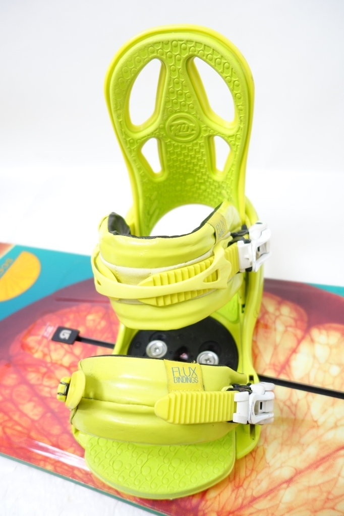 レディース BURTON SOCIAL 142cm 花柄 スノボバイン バートン - メルカリ