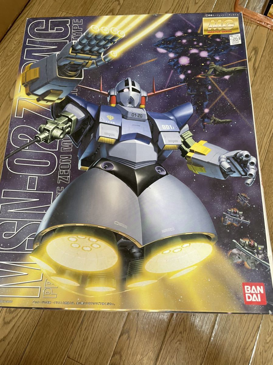 2026，爆買い 未組立 バンダイ ガンプラ ガンダム ジオング MSN-02 ZEONG ジオン公国軍 ニュータイプ専用モビルスーツ 1/100スケール(機動戦士ガンダム)｜売買されたオークション情報、yahooの商品情報をアー 機動戦士ガンダム