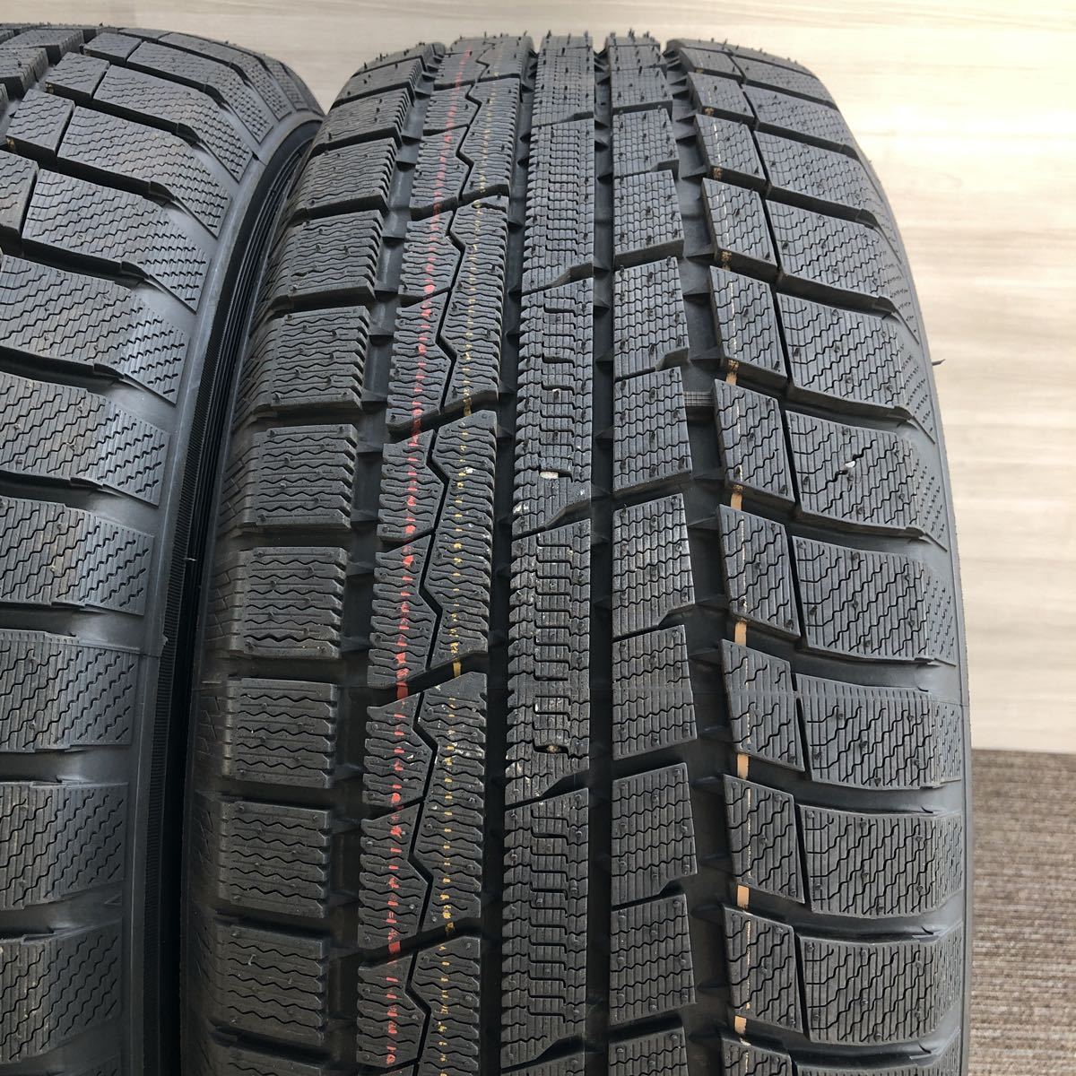 225/60R17 TOYO/TRANPATH TX 2019年製 トーヨー トランパス スタッドレス4本 TOYO 225&frasl;60R17 TX 17インチ 業販品 winter