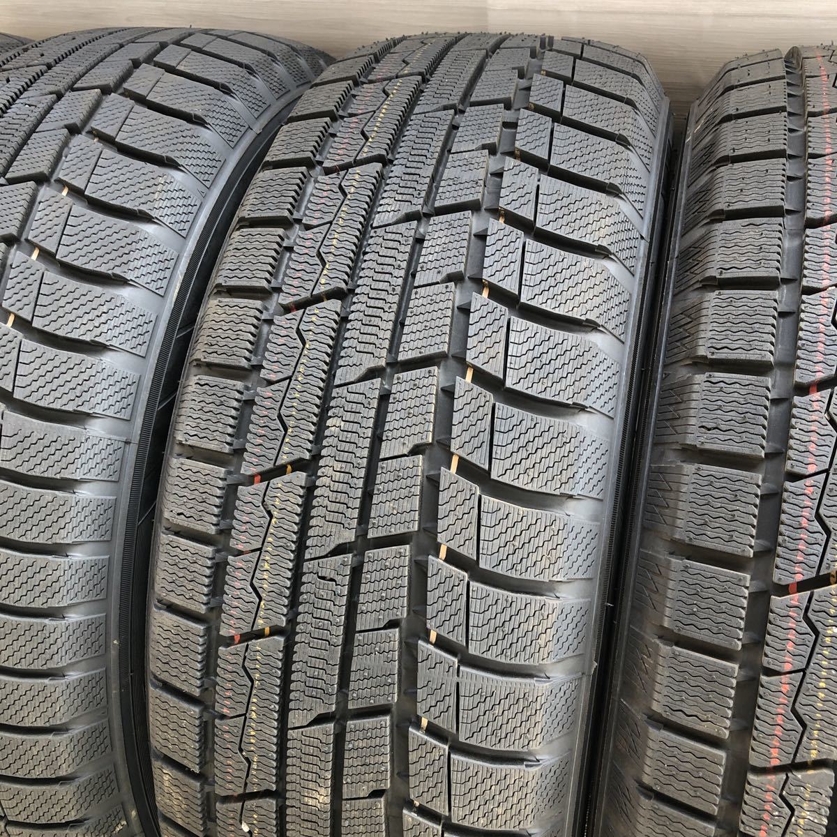 225/60R17 TOYO/TRANPATH TX 2019年製 トーヨー トランパス スタッドレス4本 TOYO 225&frasl;60R17 TX 17インチ 業販品 winter