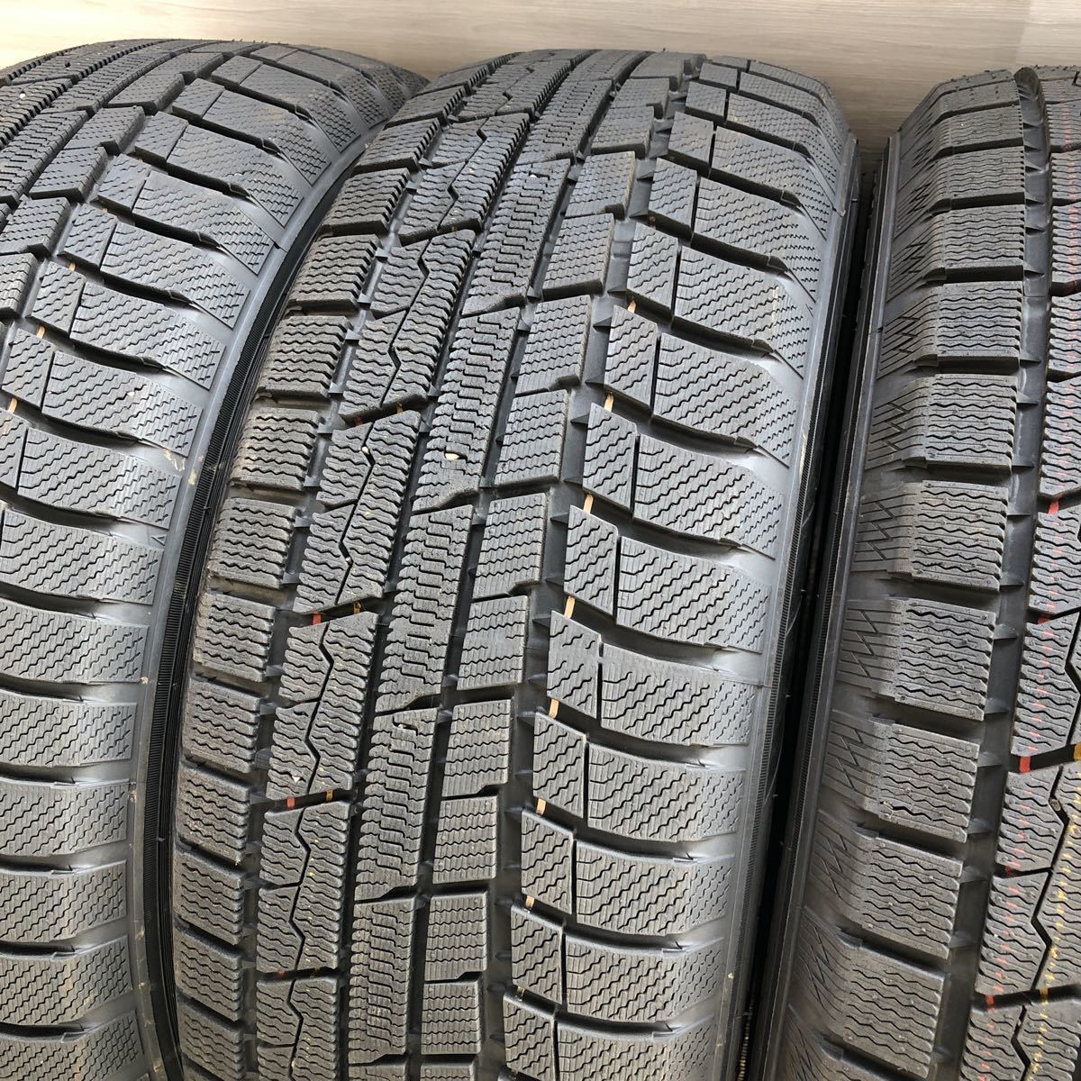 225/60R17 TOYO/TRANPATH TX 2019年製 トーヨー トランパス スタッドレス4本 TOYO 225&frasl;60R17 TX 17インチ 業販品 winter