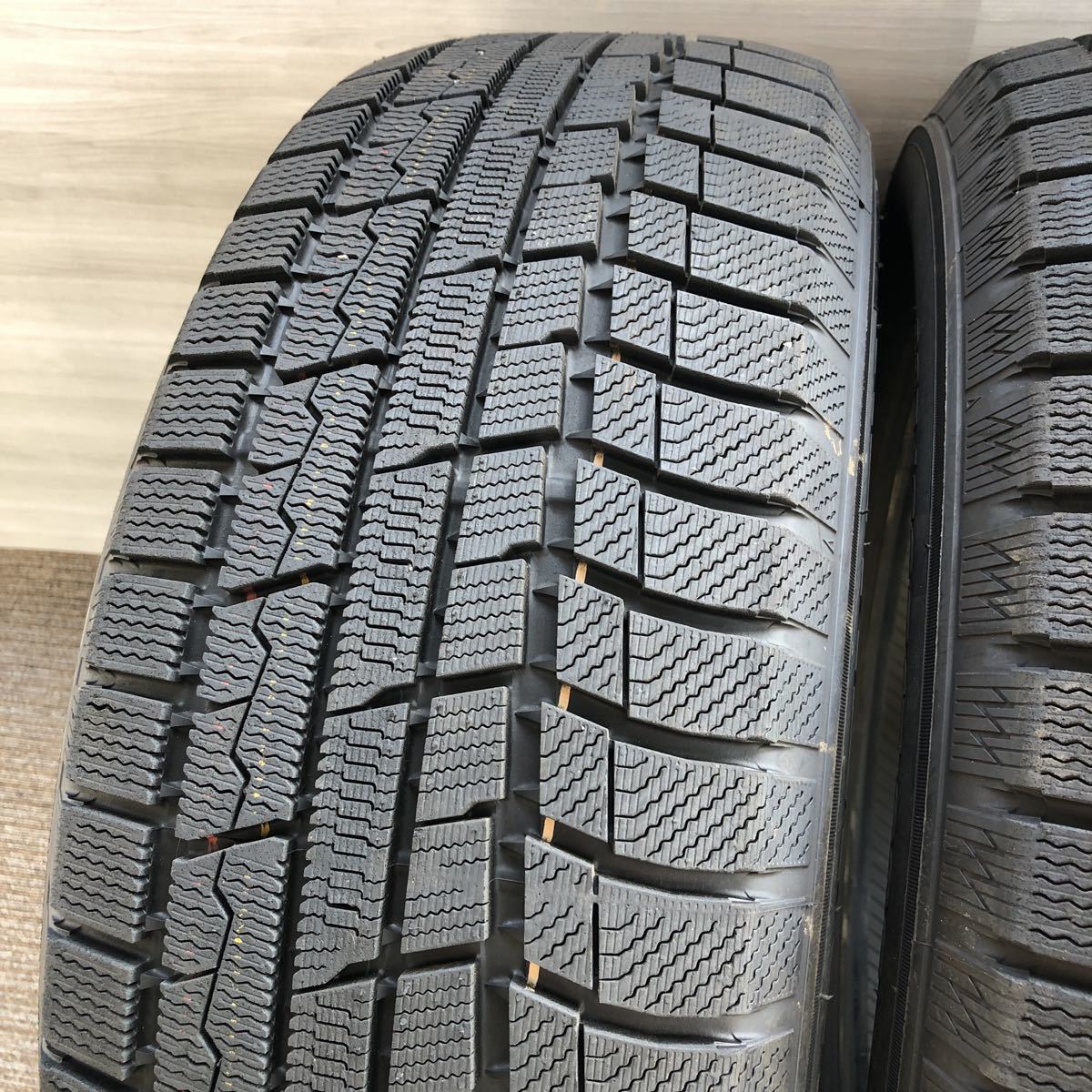 225/60R17 TOYO/TRANPATH TX 2019年製 トーヨー トランパス スタッドレス4本 TOYO 225&frasl;60R17 TX 17インチ 業販品 winter