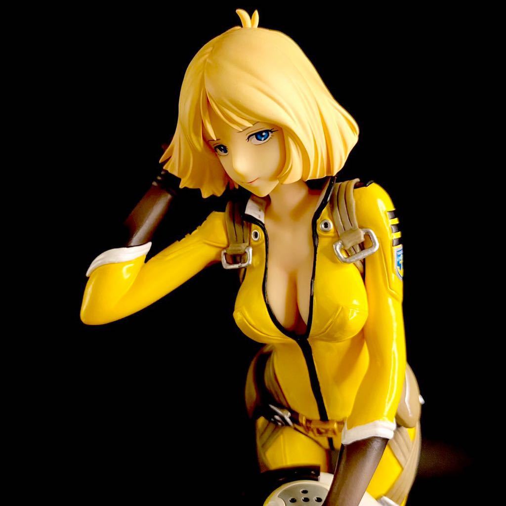 セイラ フィギュア パイロットスーツ セイラ・マス リペイント(機動