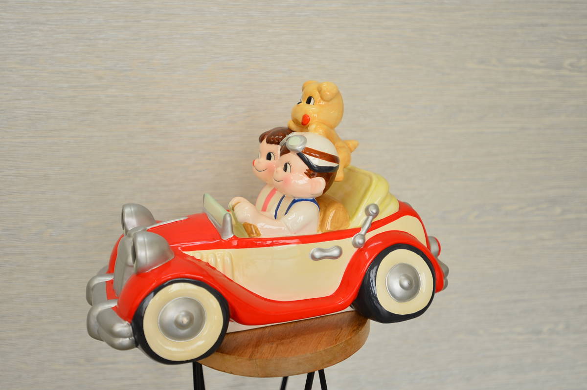 不二家ペコちゃんポコちゃんドライブ 車 不二家ペコちゃん ポコちゃん