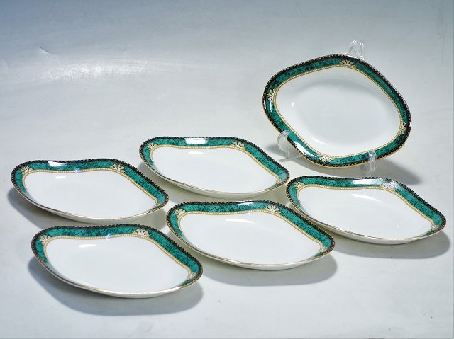  K05133 WEDGEWOOD ウェッジウッド LAMBOURN ランボーン 20cm 菱形 ディッシュ 6枚 プレート 深皿(ウェッジウッド)｜売買されたオークション情報、yahooの商品情報をアーカイブ公開 - オークファン ウェッジウッド