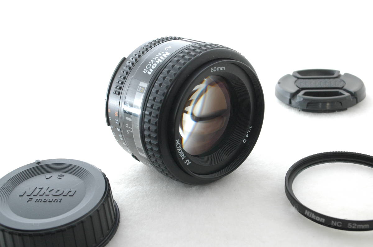 50mm Nikon : F1.4 | AF-S AF Nikkor Ai in 家電＆カメラ made D