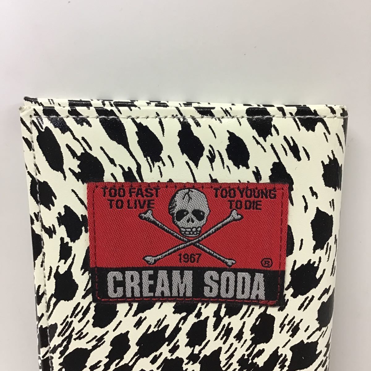 中古品 CREAM SODA クリームソーダ 2つ折り 長財布 本体のみ(60) CREAM
