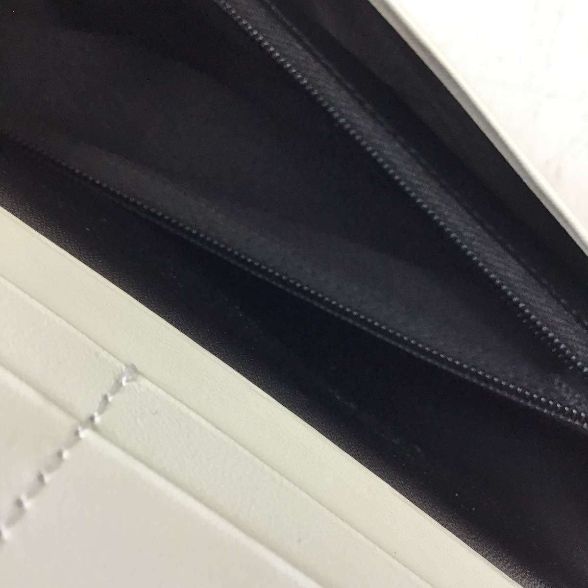 中古品 CREAM SODA クリームソーダ 2つ折り 長財布 本体のみ(60) CREAM