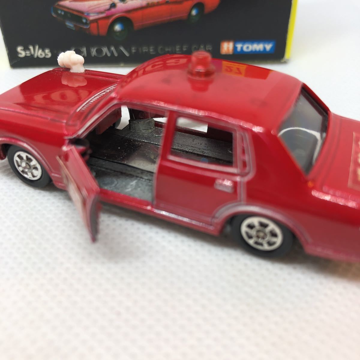 トミカ 日本製 黒箱 27 ニュークラウン ファイアチーフカー 試作品
