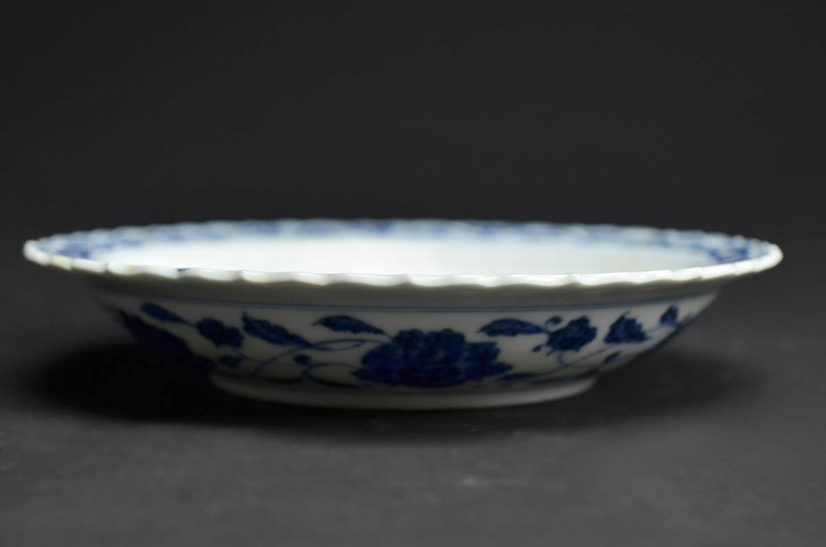 中国陶磁器 GF906 青花花鳥紋花口盤 中国骨董(染付)｜売買され