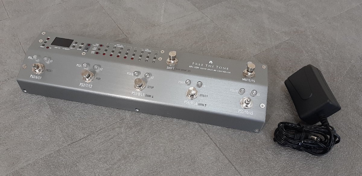 04T154□FREE THE TONE コントローラー スイッチャー ARC-53M AC