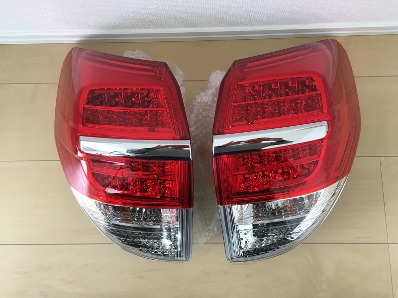 トヨタ ヴァンガード 左右純正テールランプ 後期 新品美品 トヨタ ヴァンガード 純正テールランプ パーツ 車 【公式通販】