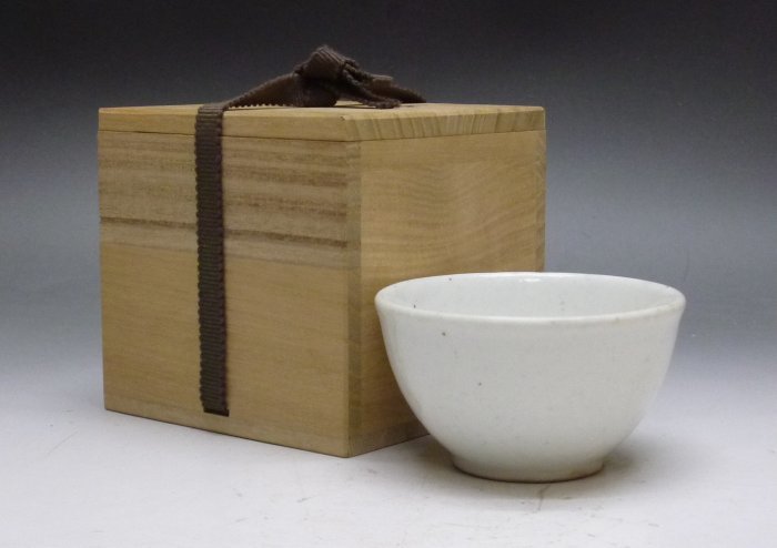 白磁 李朝 古美術 盃 時代物 分院 朝鮮古陶磁器 初だし品 極上品