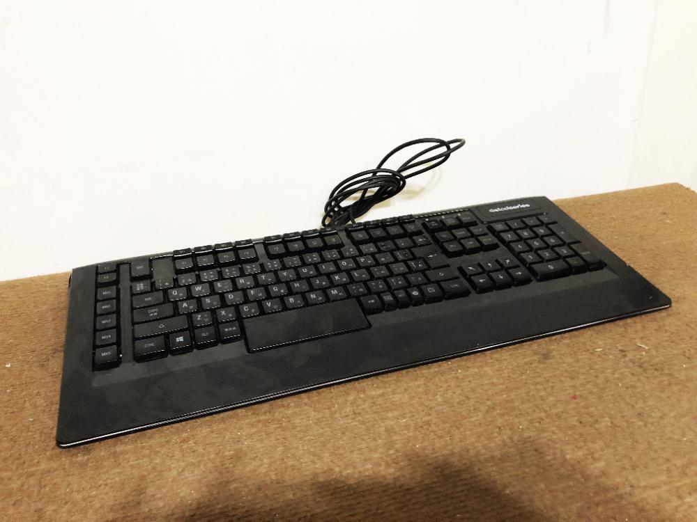 Steelseries Apex キーボード パソコン周辺機器 Pc機器 ゲーミングキーボード ブラック Ak57 Usbキーボード 売買されたオークション情報 Yahooの商品情報をアーカイブ公開 オークファン Aucfan Com