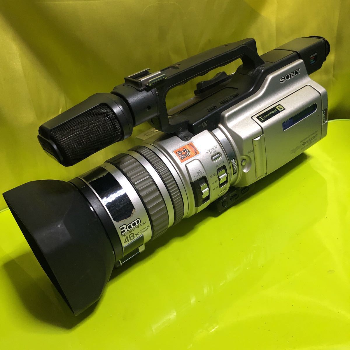 SONY/ソニー DCR-VX2000 NTSC デジタルビデオカメラ ハンディカム ミニ