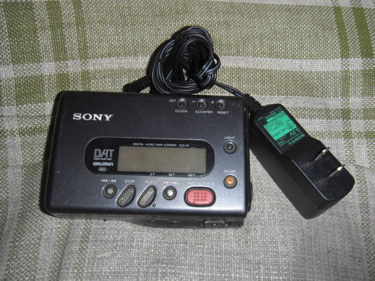 ○SONY テープレコーダー TCD-D7 DAT WALKMAN ソニーウォークマン
