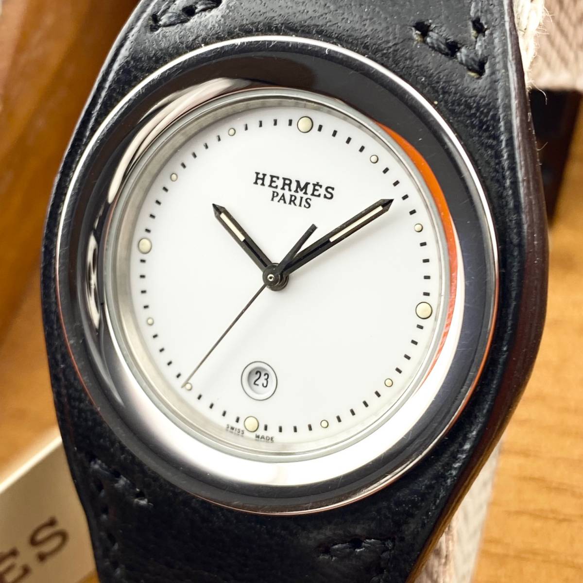 1円箱付】HERMES エルメス 腕時計 メンズ アーネ HA1.710 ホワイト文字 