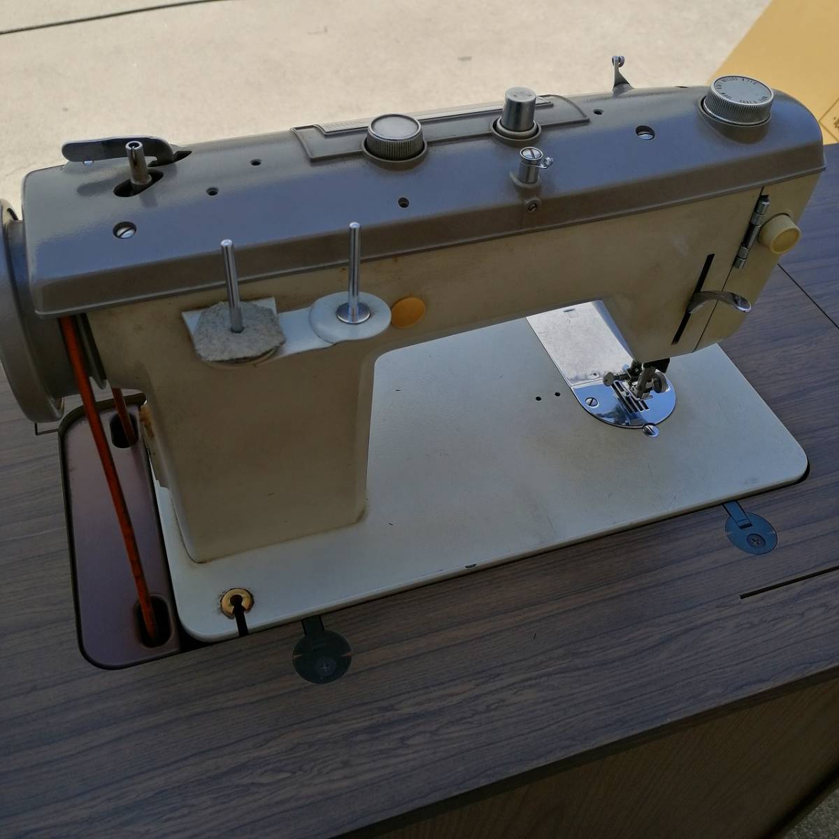 s0308① BROTHER ブラザー 足踏み ミシン ミシン台 作業台 昭和レトロ