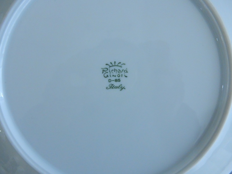 Ginori リチャードジノリ Richard ベッキオホワイト ジノリ1735／リチャード 1735／Richard ジノリ（GINORI ベッキオ プレート 洋食器 | ベッキオホワイト」の人気商品一覧 > ジノリ1735 ティーポット 公式