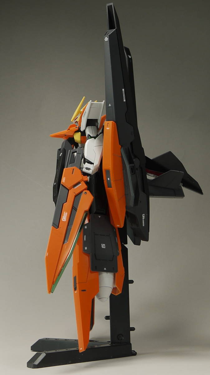 塗装済み完成品 Hg 1 144 ガンダムハルート 最終決戦仕様 劇場版 機動戦士ガンダム00 プレミアムバンダイ 限定 完成品 売買されたオークション情報 Yahooの商品情報をアーカイブ公開 オークファン Aucfan Com