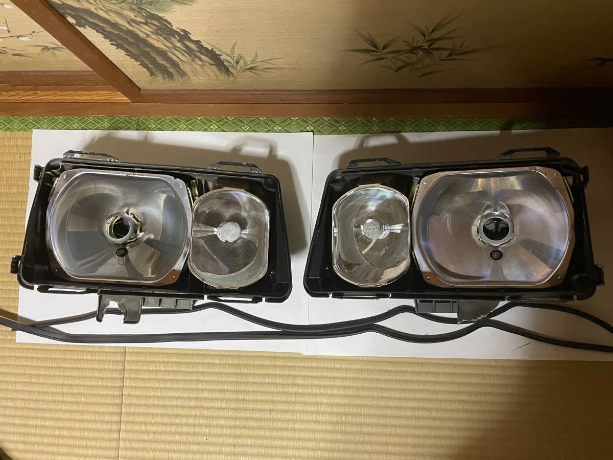 100%新品 W124ベンツ 前期ヘッドライト レンズ無し ジャンク(ヘッドライト)｜売買されたオークション情報、yahooの商品情報をアーカイブ公開 - オークファン メルセデス・ベンツ用