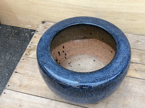 100%新品，大人気】 ①陶器製 火鉢 青 直径45㎝ メダカ鉢 水鉢 庭園