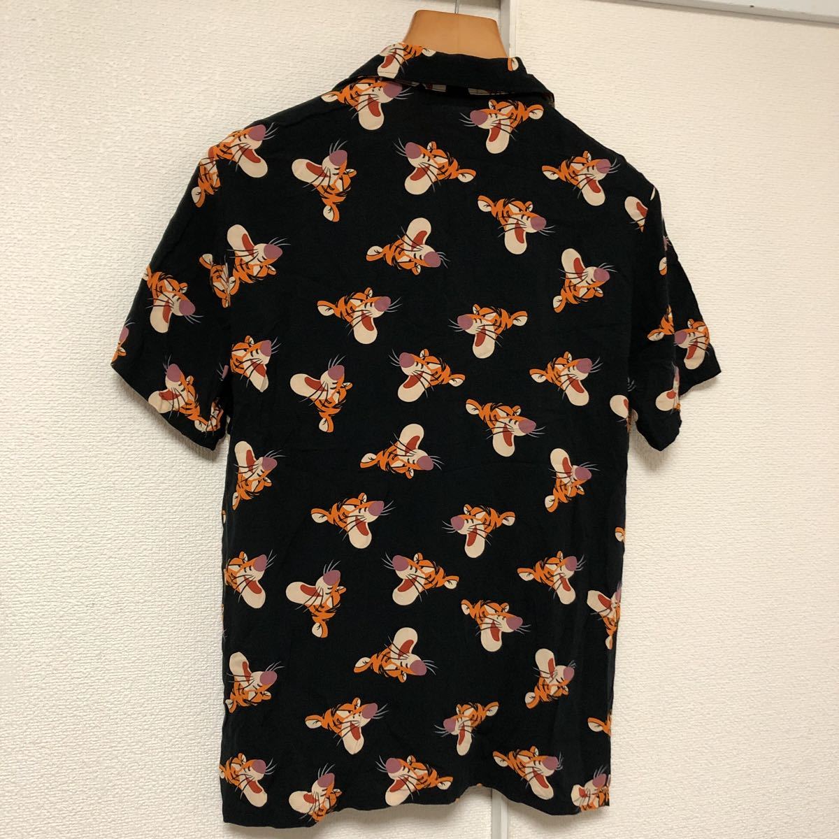 東京ディズニーリゾート ティガー レーヨン アロハシャツ ハワイアンシャツs Sサイズ 売買されたオークション情報 Yahooの商品情報をアーカイブ公開 オークファン Aucfan Com