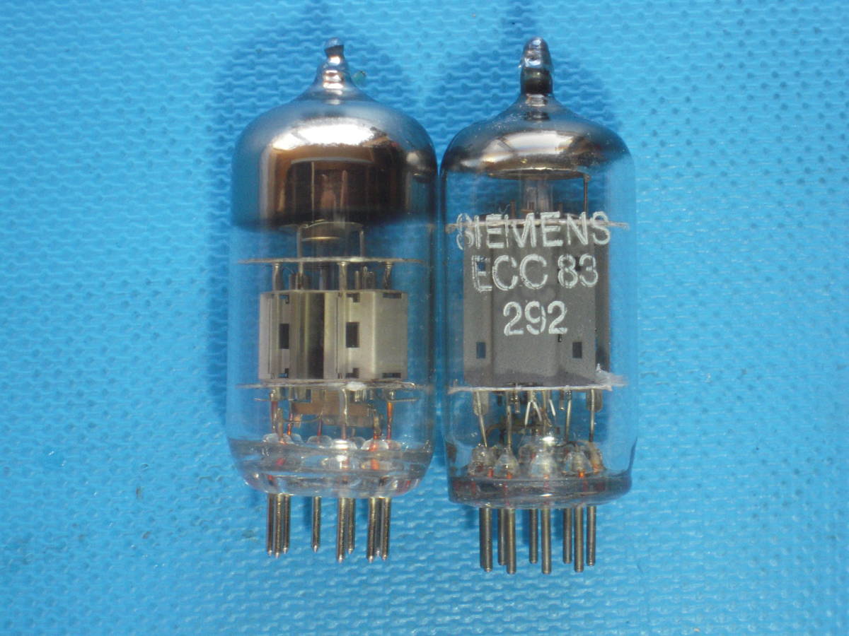 真空管 SIEMENS ECC83(12AX7) と SOVTEK 12AX7WB の各1本