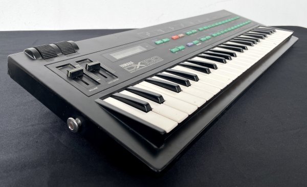 銘器 USED品 YAMAHA DX100 FM音源 シンセサイザー 動作確認済み 