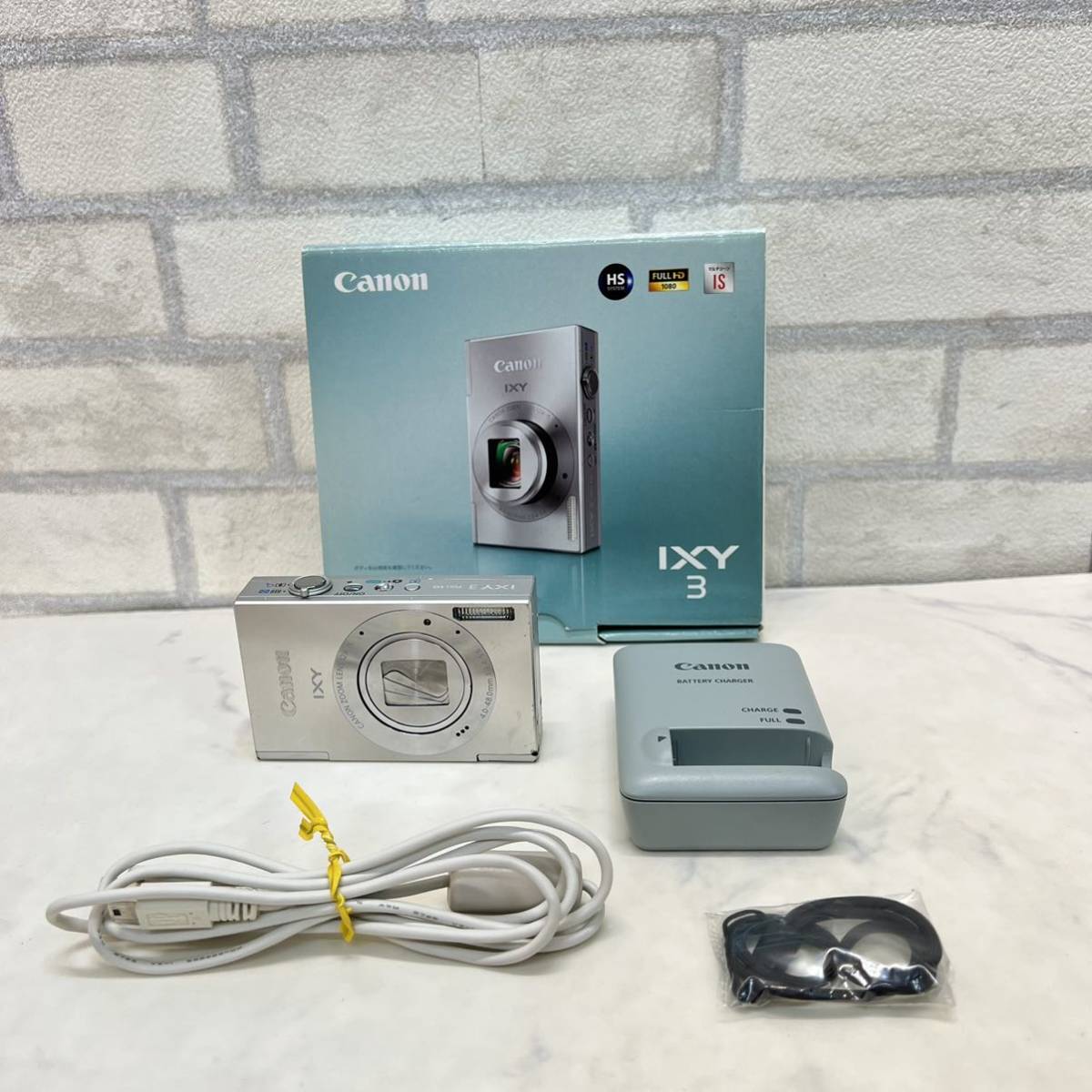 Canon キャノン デジカメ コンパクトデジタルカメラ PC1736 IXY 