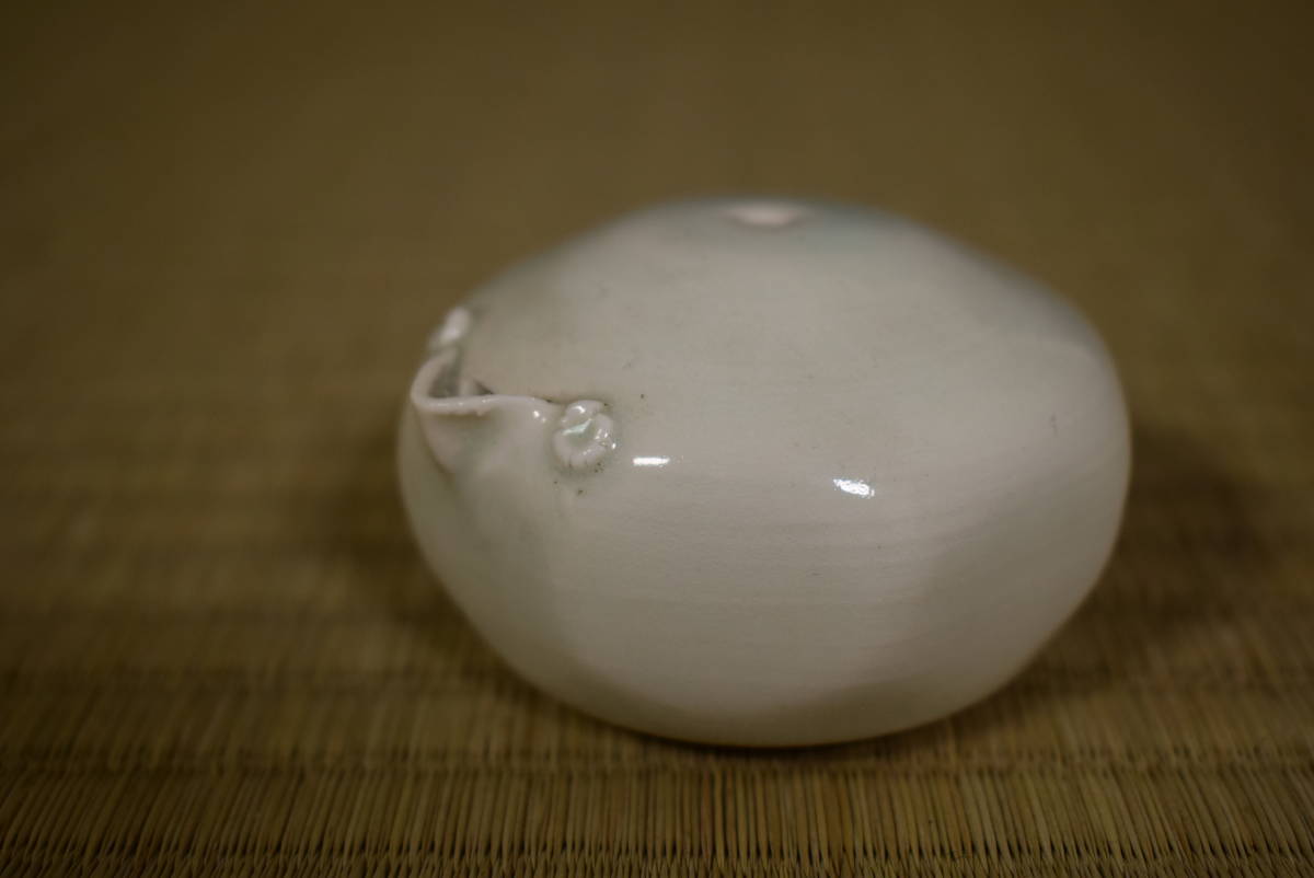 中国美術　古玩　白磁水滴 得価，お買い得 【和】古美術収集家買出品 朝鮮古玩 李朝白磁水滴