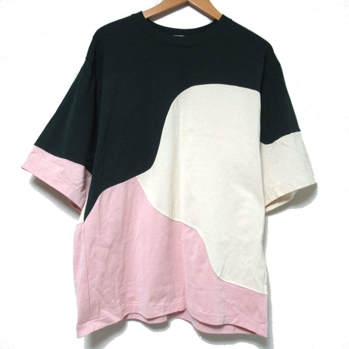定番人気，新作 2021SS TOGA VIRILIS トーガビリリース 配色 半袖 Tシャツ カットソー サイズ46 グリーン&times;アイボリー&times;ピンク C0402(トーガ)｜売買されたオークション情報、yahooの商品情報をアーカイブ公開 - トーガ