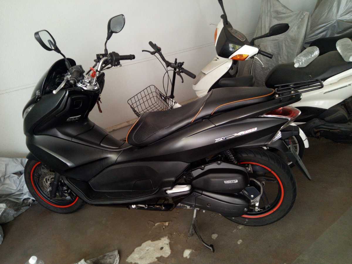 ホンダ HONDA PCX150 KF12 低走行 大阪市