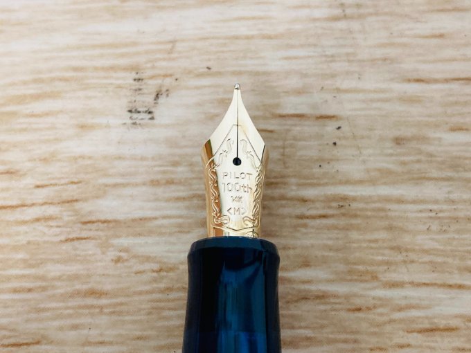 極希少　PILOT 創立65周年記念万年筆 字幅M 未使用新品　完品　万年筆 PILOT パイロット 万年筆 創立65周年記念 パイロット65 ブラック 中字