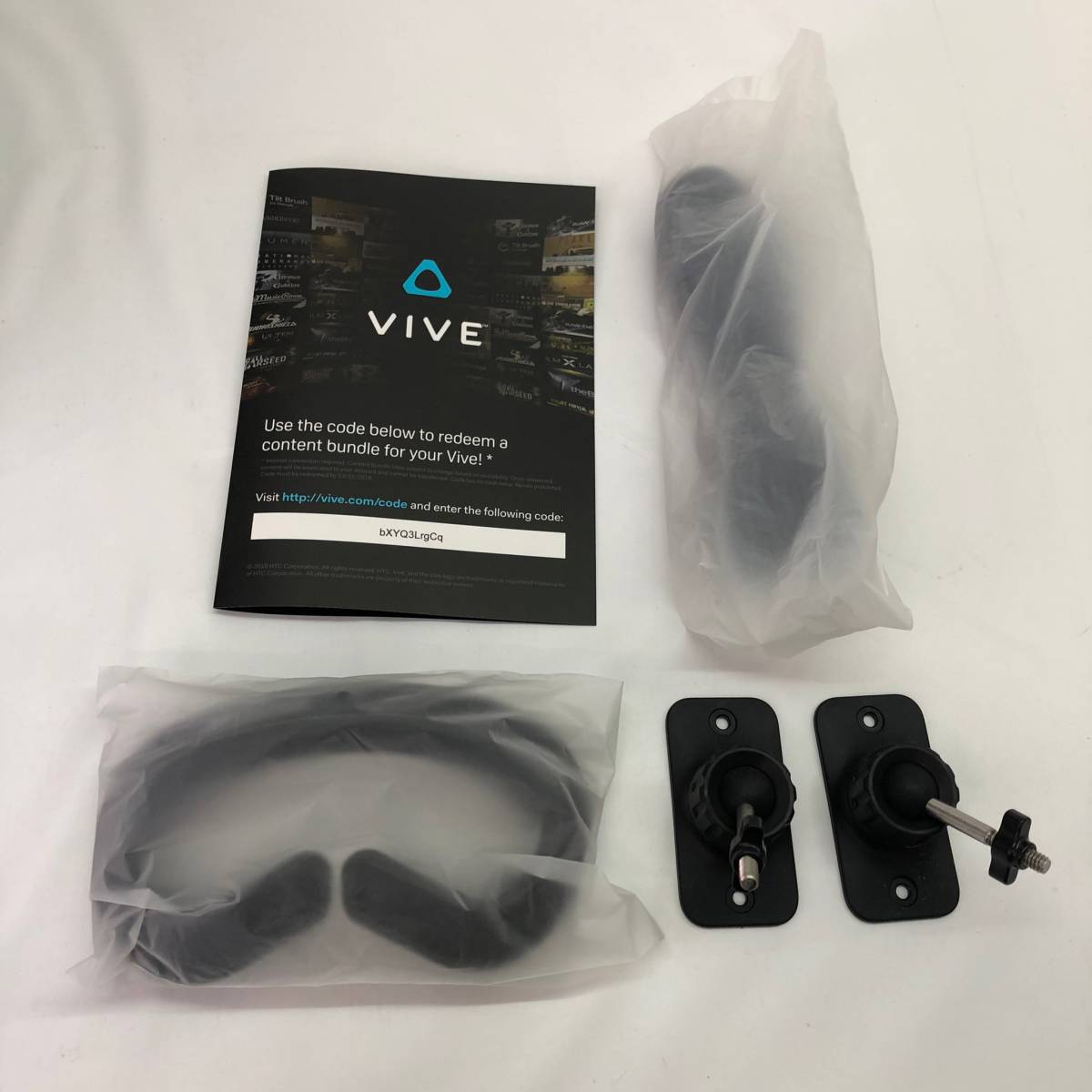 No.2154【VRグッズ】HTC VRヘッドセット VIVE STEAM ◎動作未確認◎ 中古品 HTC Focus VIVE 0 国内正規品VIVE スタンドアロンからPCVRまで