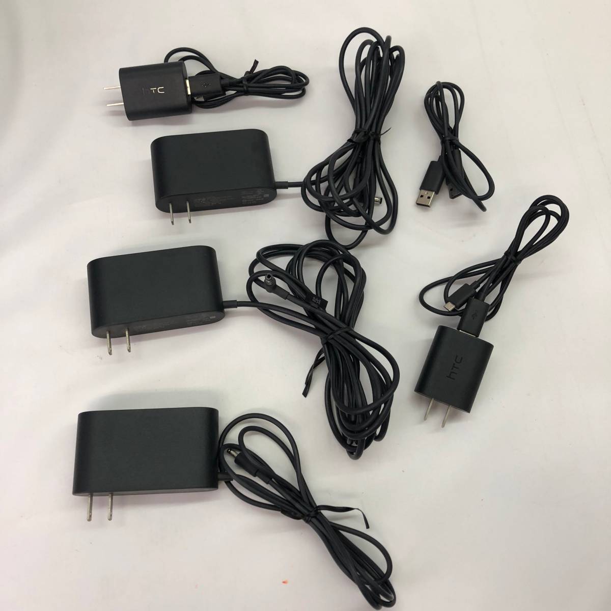 No.2154【VRグッズ】HTC VRヘッドセット VIVE STEAM ◎動作未確認◎ 中古品 HTC Focus VIVE 0 国内正規品VIVE スタンドアロンからPCVRまで