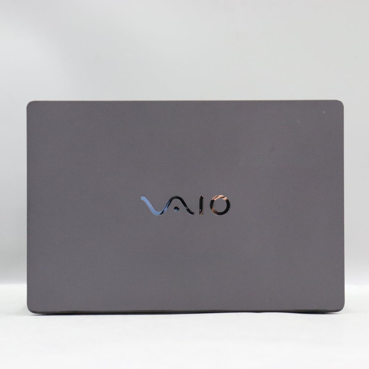 □ VAIO S 11 VJS111D / Core i5-6200U / 8GB /256GB (SSD M.2) ノート