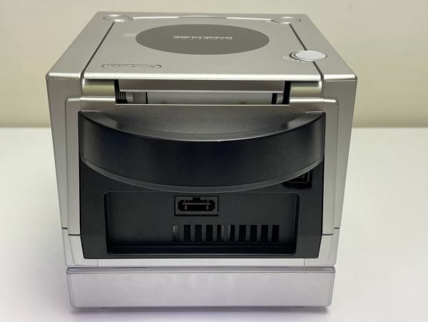 Yahoo!オークション Nintendo 通電未確認ゲーム機本体 まとめ売り1円