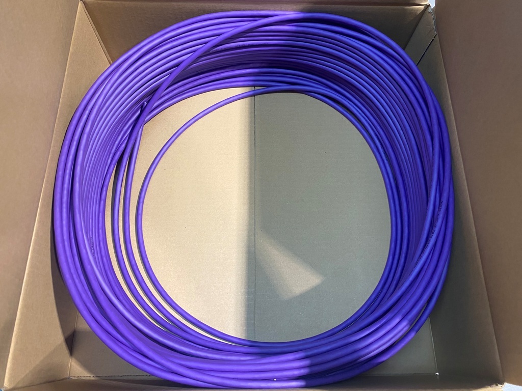 Cat6 LANケーブル 紫 日本整線 LANケーブル | LANケーブル・ヒューズ