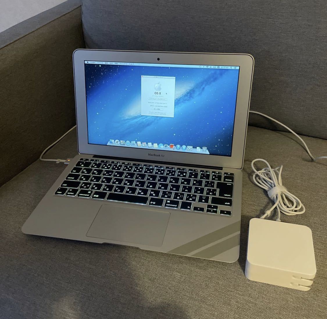 MacBook Air late2012 11inch 完動品 に興味をもっていただき