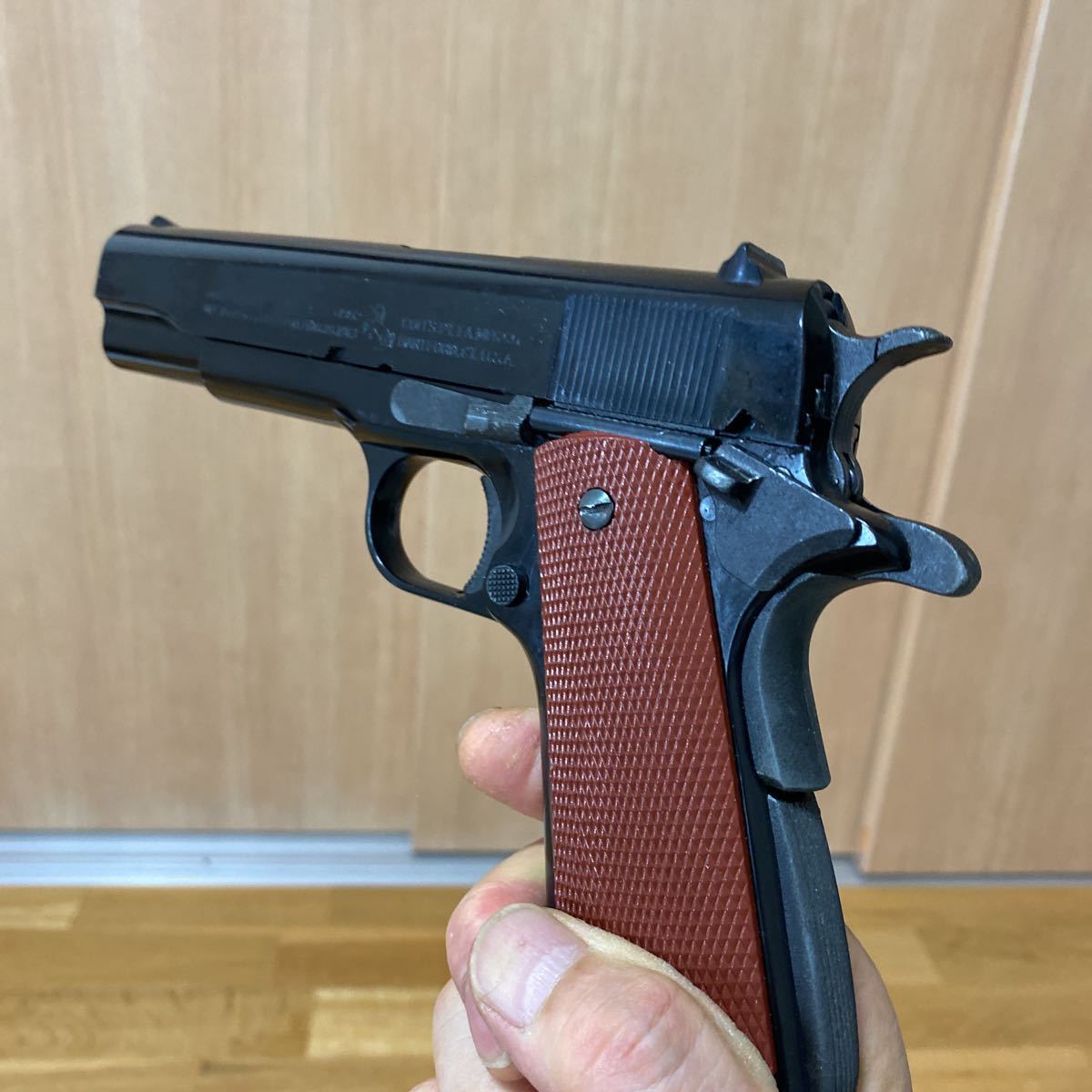 コルトガバメント コルト M1911A1 スチールフィニッシュABS スズキ