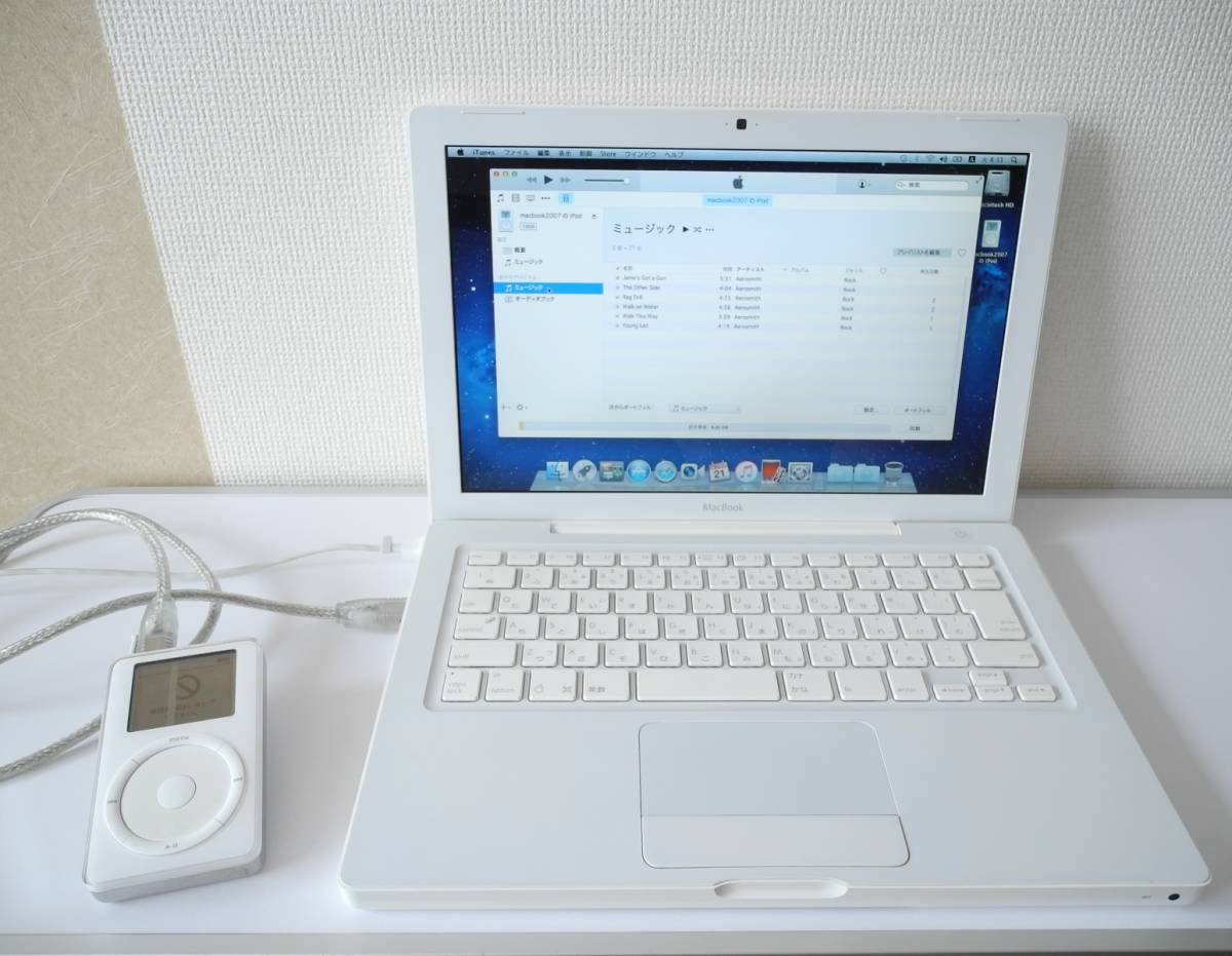 希少品 第2世代iPod＋MacBook Mid2007