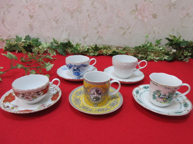 10GY1727）カップ＆ソーサー DISNEY CHARACTER SERIES sango 陶器 