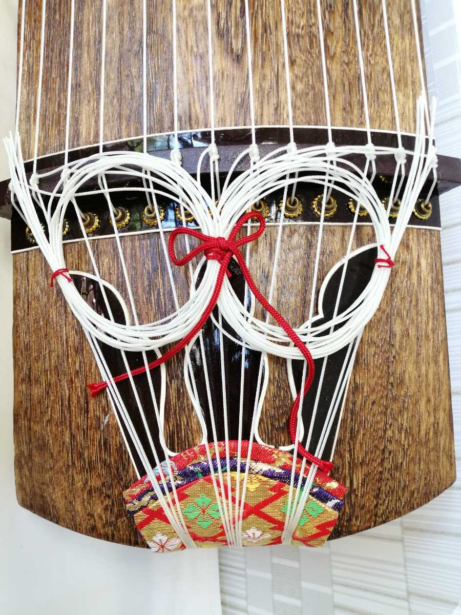 三尺琴弾龍日本バイオリン研究所