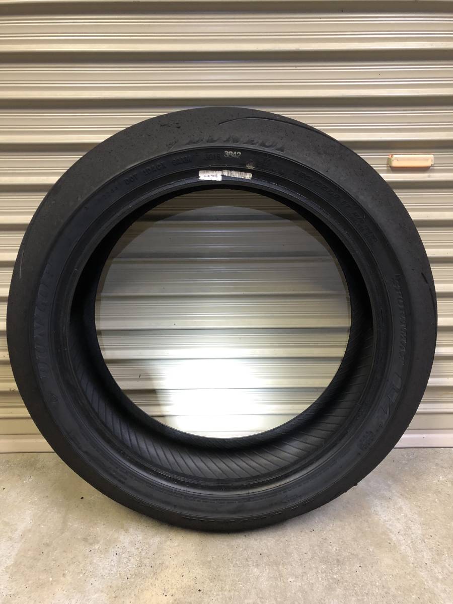 DUNLOP SPORTMAX Q4 190/55ZR17 中古① Sportmax Dunlop Q4 Tire, (75W