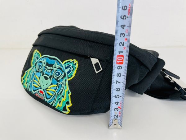 ケンゾー Kenzo ボディバッグ・ウエストポーチTiger Belt Bag