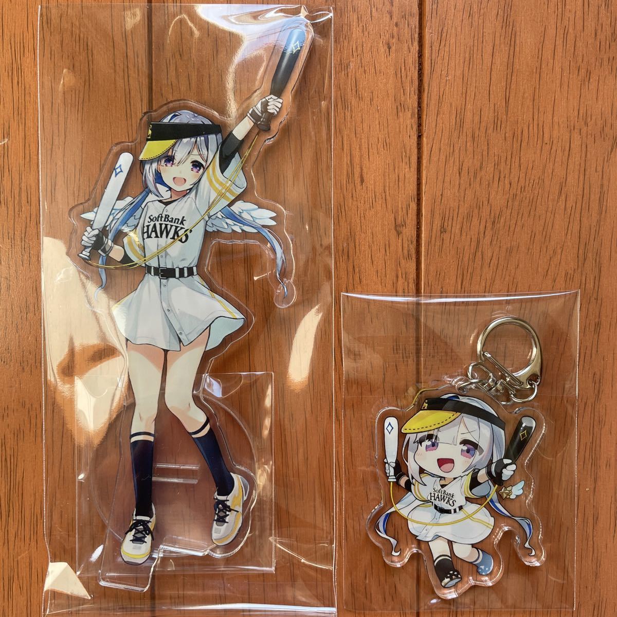 ホロライブ 天音かなた アクリルスタンド キーホルダー 野球 コラボ