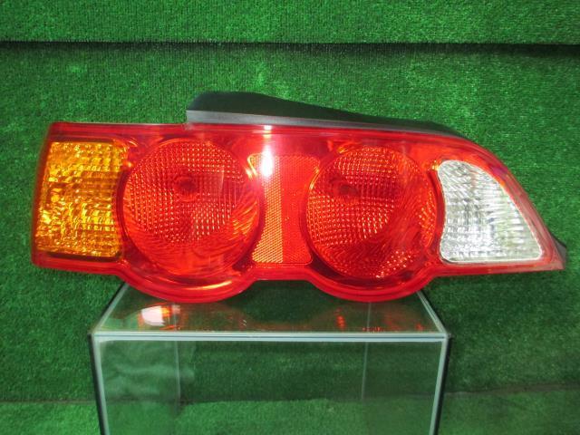 インテグラ LA-DC5 左テールランプ NHO 33501-S6M-003 | VAILLANT.TECH